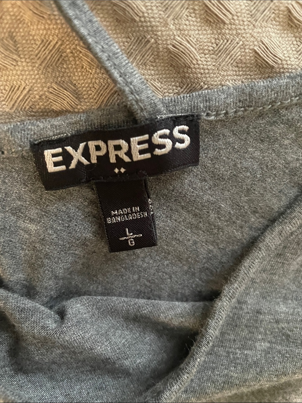 Express Gray Crisscross V-Neck Long Sleeve Top - Picture 2 of 4